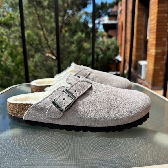 New Birkenstock Boston Shearling Clogs Suede Shoes in Stone Coin US 7 / EUR 38 - Picture 3 of 13